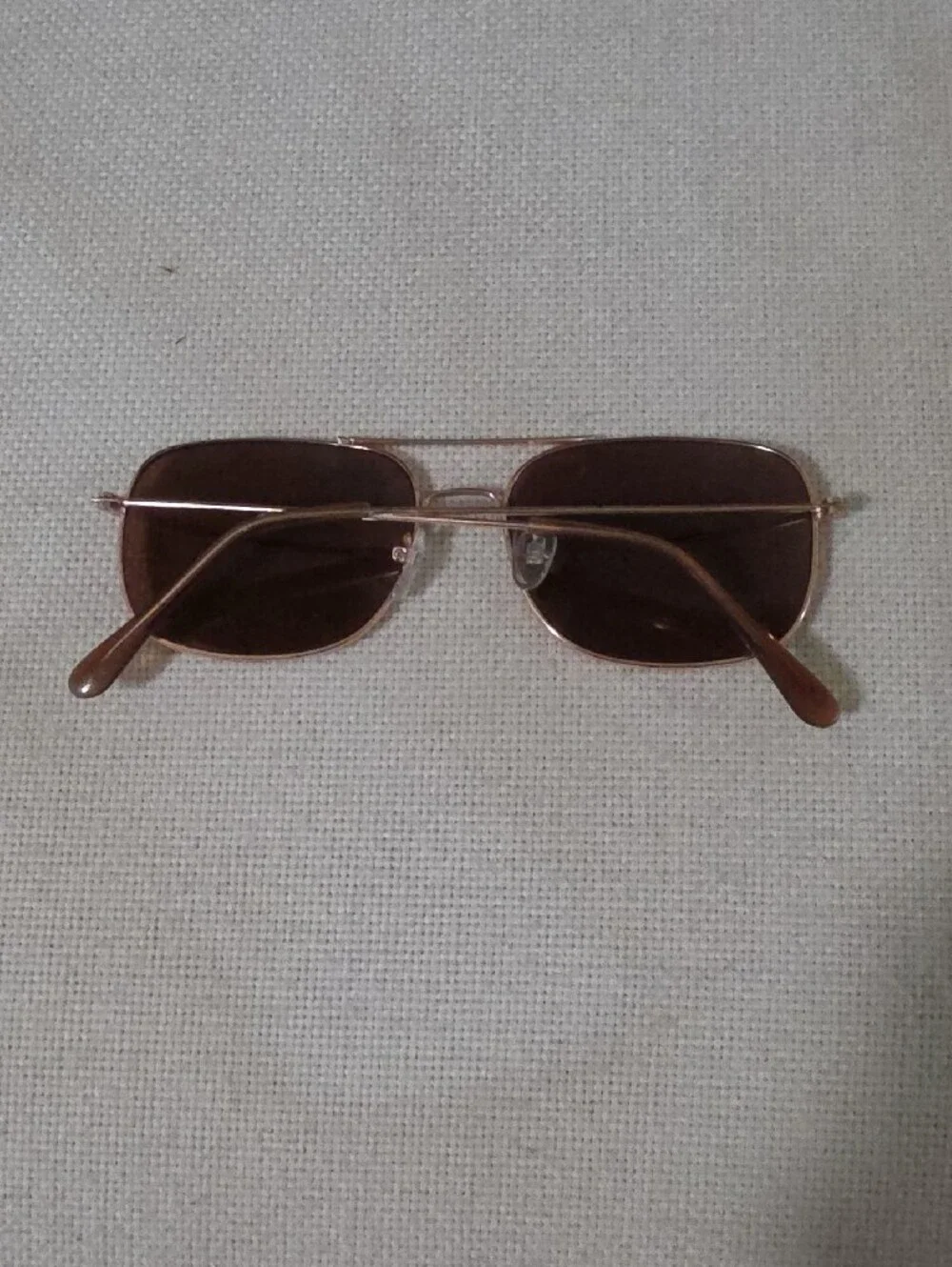 Brown Gold Metal Frame Sunglasses